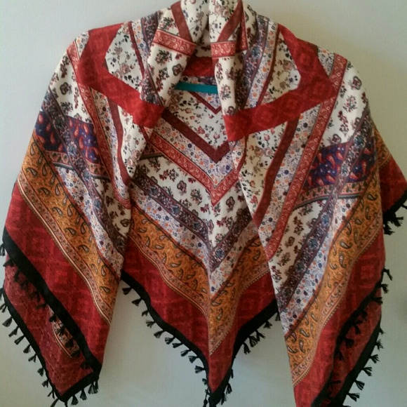 Multi colored scarf/ wrap with tassels - Picture 4 of 4